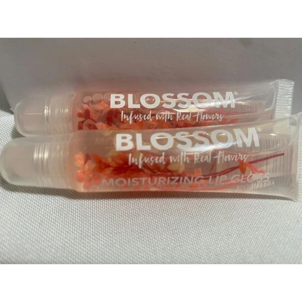 Blossom Strawberry Moisturizing Lip Gloss with Real Flowers – Lot of 2